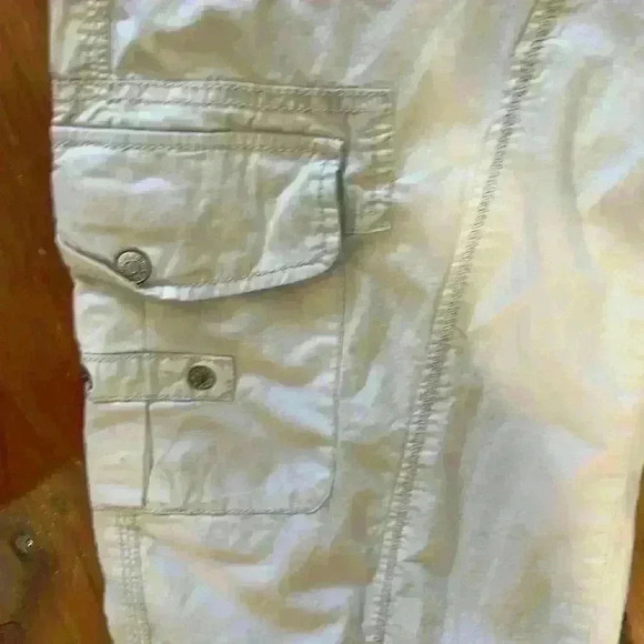 Motherhood Cargo stretch maternity Capris size large - Picture 2 of 11